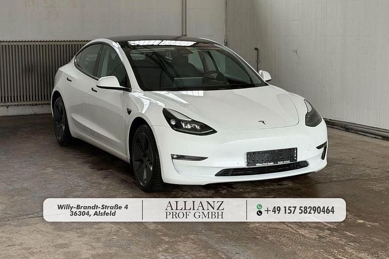Weiß Gebraucht 2022 Tesla Model 3 Limousine | 27.499 € (Guter Preis) - Bild 1/4