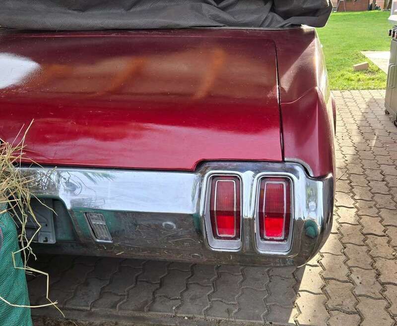 Rot Gebraucht 1970 Oldsmobile Cutlass Cabrio | 12.300 € - Bild 1/2