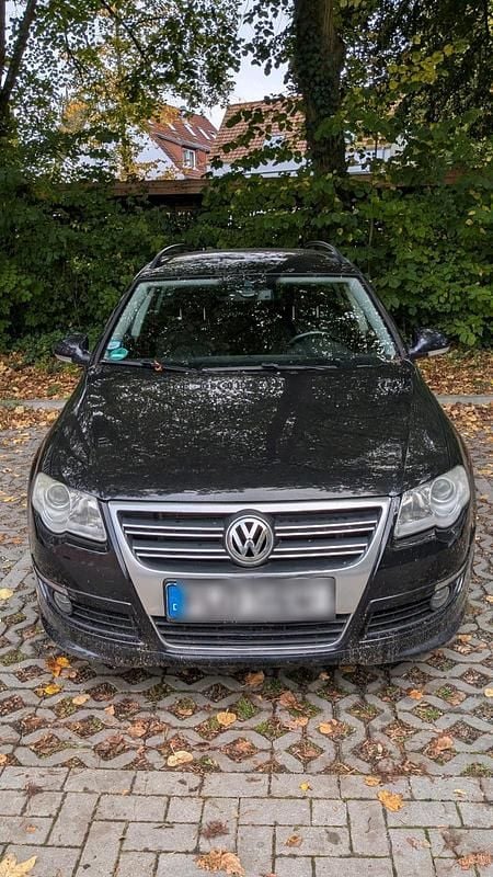 Schwarz Gebraucht 2009 VW Passat R-line Kombi | 1.800 € (Superpreis) - Bild 1/4