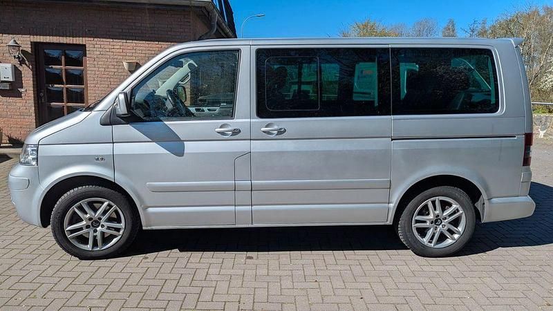 Second-hand VW T5 174 CP (127 kW) 2006 Argintiu Van