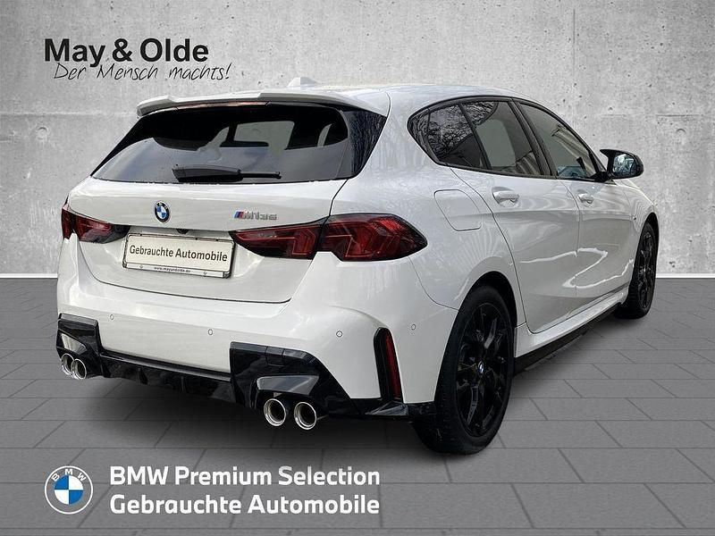 Gebraucht BMW M135 Performance 300 PS (220 kW) 2025 Weiss Kleinwagen