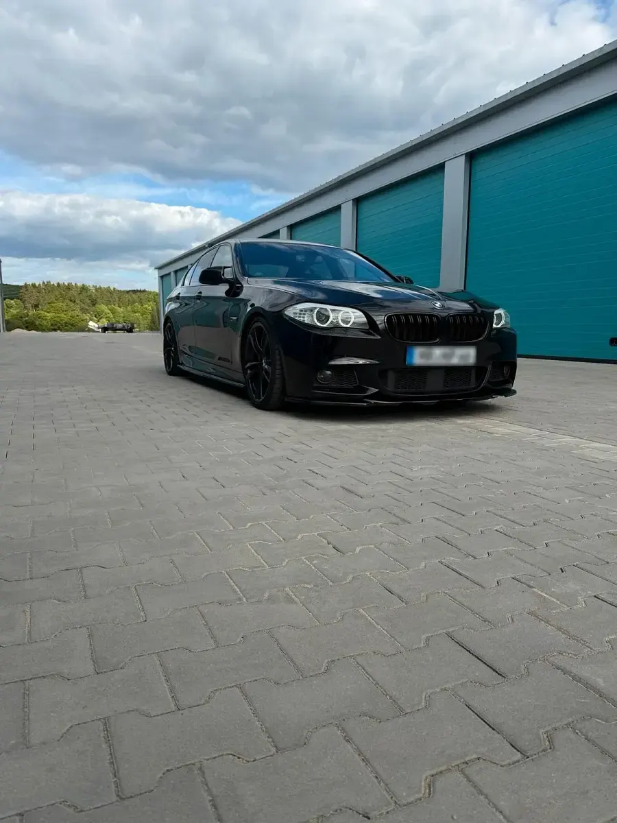 Gebraucht BMW 535 M Sport 313 PS (230 kW) 2013 Schwarz Limousine