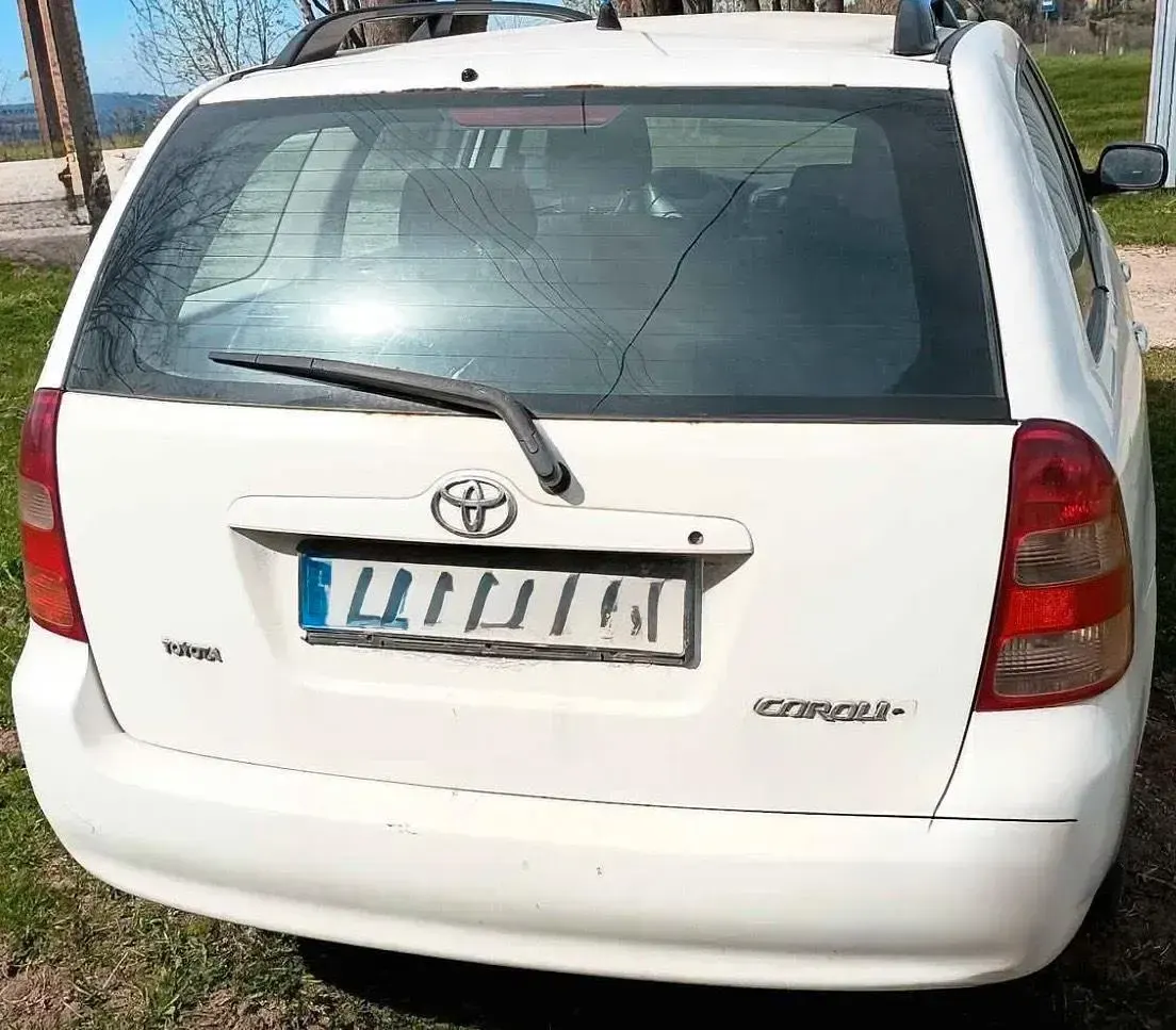 Gebraucht Toyota Corolla 96 PS (70 kW) 2000 Silber Kombi