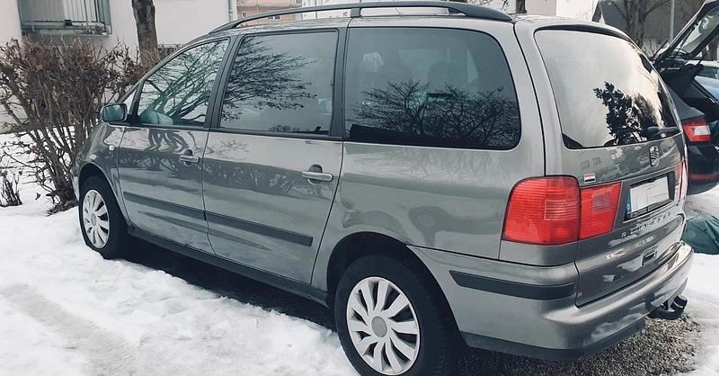 Gebraucht Seat Alhambra 140 PS (102 kW) 2006 Braun Van / Kleinbus