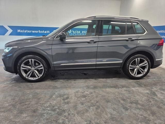 Gebraucht VW Tiguan Move 360 PS (264 kW) 2024 Grau SUV
