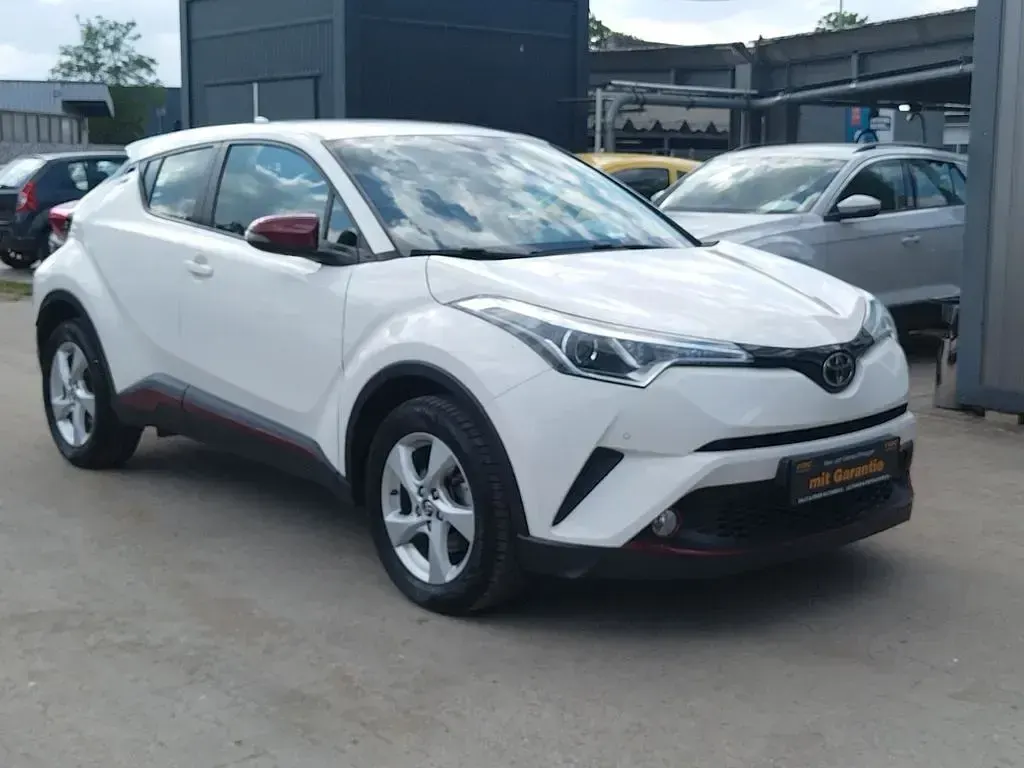 Gebraucht Toyota C-HR 116 PS (85 kW) 2018 Weiß SUV