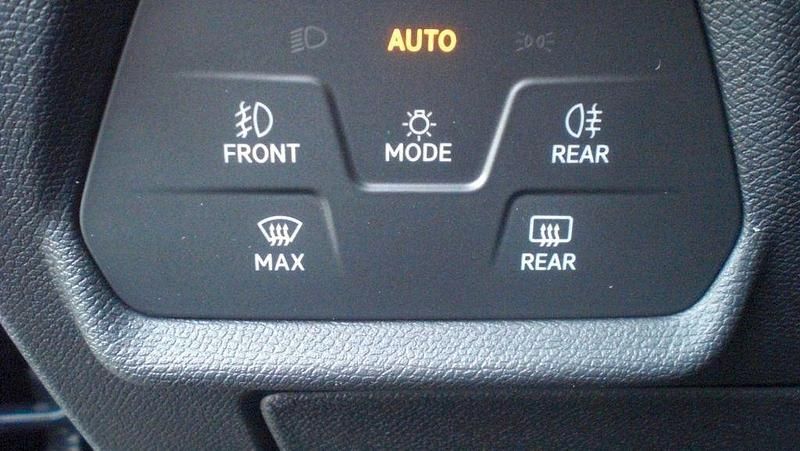 Gebraucht Seat Leon Style 150 PS (110 kW) 2023 Schwarz Limousine