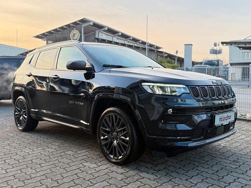 Gebraucht Jeep Compass 80th Anniversary 241 PS (177 kW) 2021 Schwarz SUV