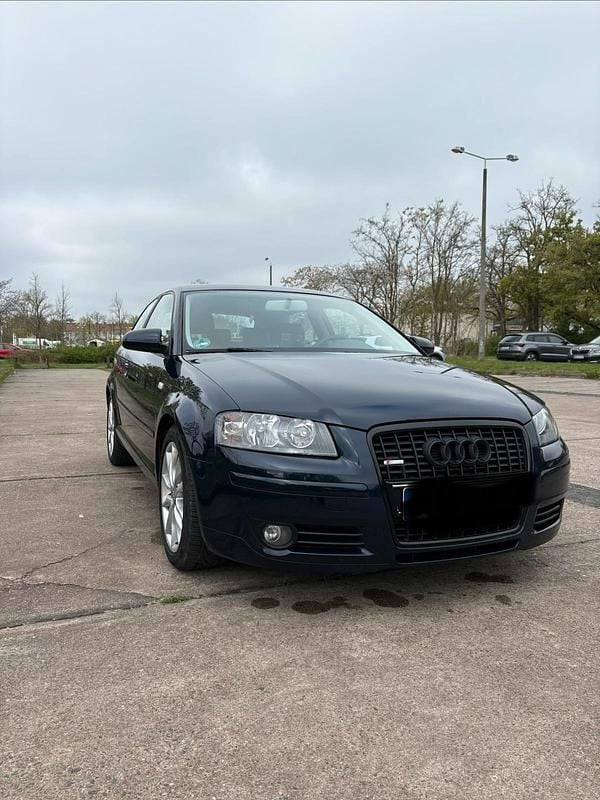 Usata Audi A3 102 CV (75 kW) 2007 Blu Utilitaria