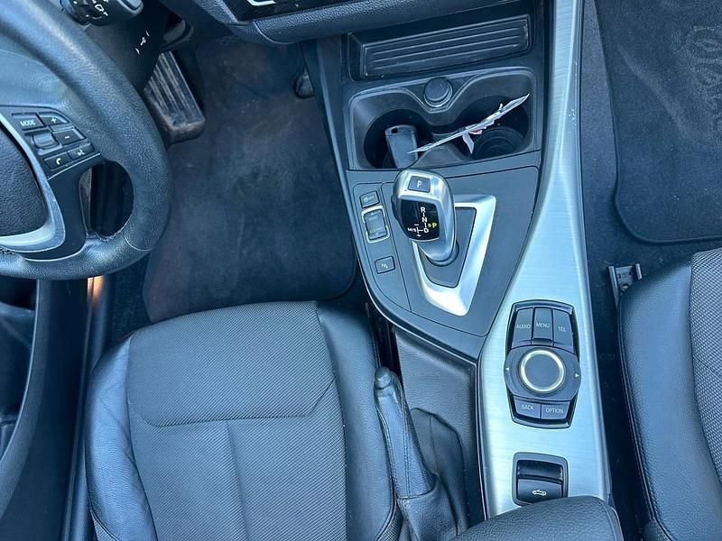 Gebraucht BMW 220 184 PS (135 kW) 2016 Silber Cabrio