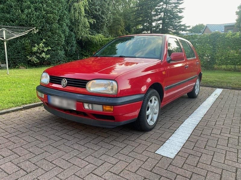 Rot Gebraucht 1994 VW Golf III Kleinwagen | 2.100 € - Bild 1/4
