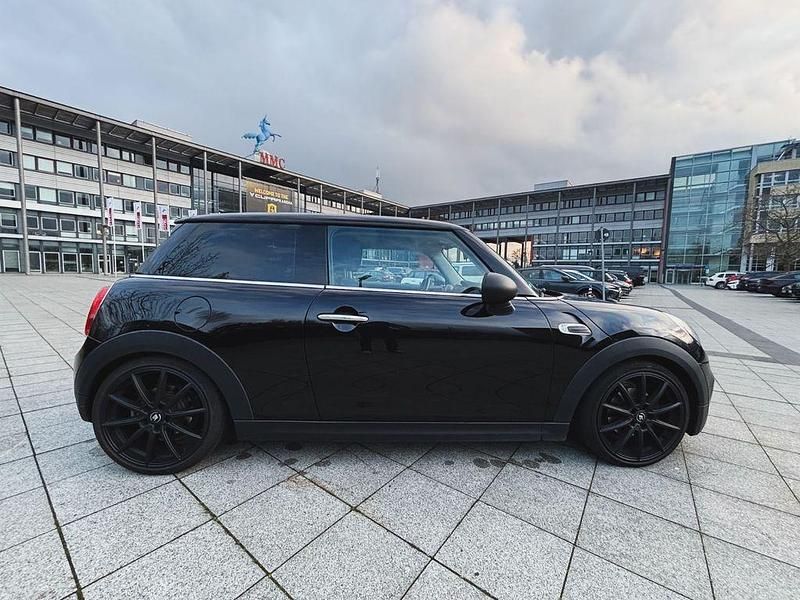 Second-hand Mini ONE 102 CP (75 kW) 2014 Negru Hatchback