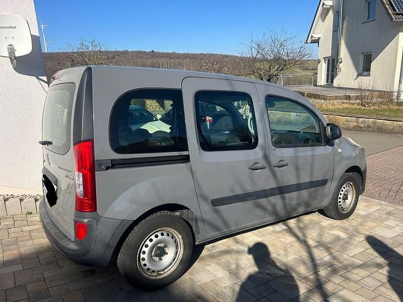 Gebraucht Mercedes Citan 111 110 PS (80 kW) 2017 Grau Kombi