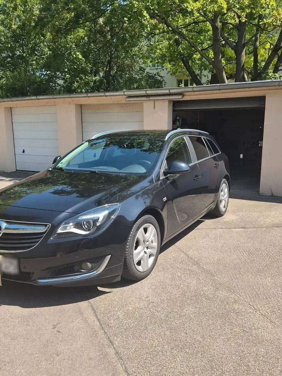 Gebraucht Opel Insignia Sport 136 PS (100 kW) 2015 Schwarz Kombi