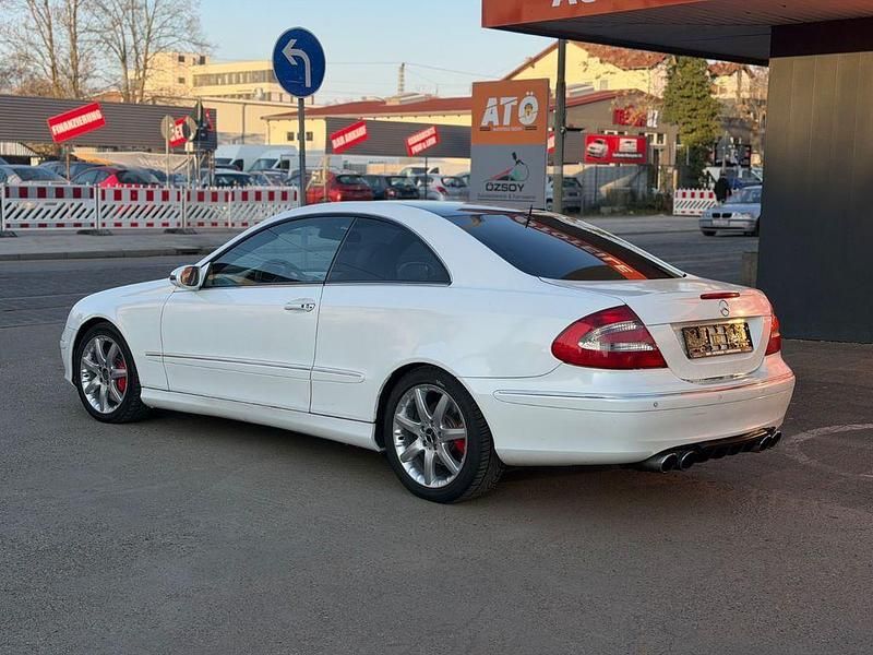 Gebraucht Mercedes CLK500 306 PS (225 kW) 2002 Grün Coupé