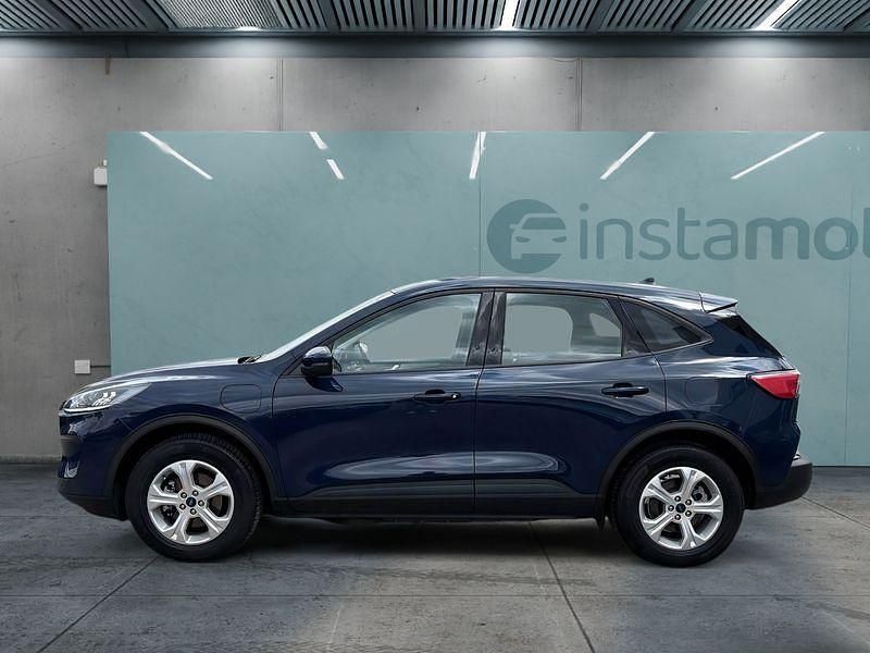 Second-hand Ford Kuga 224 CP (164 kW) 2022 Albastru SUV