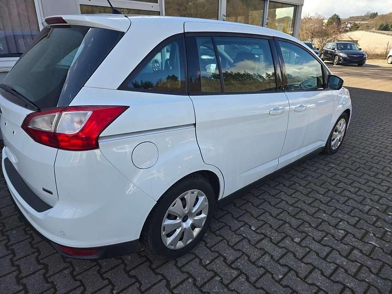 Gebraucht Ford C-MAX Ambiente 95 PS (69 kW) 2011 Van / Kleinbus