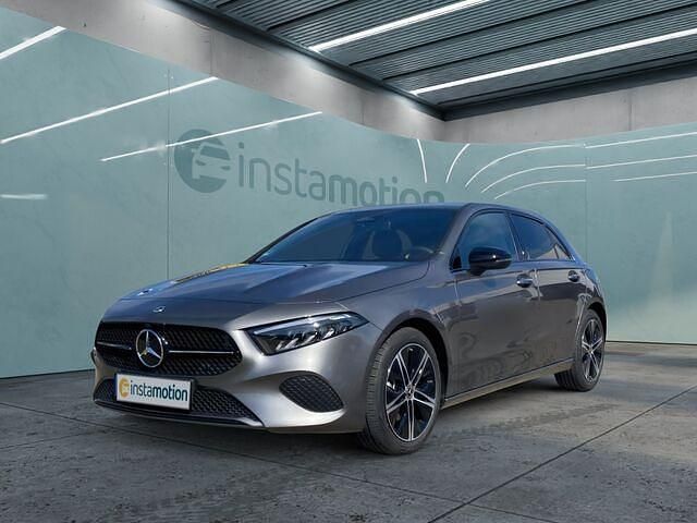 Gebraucht Mercedes A180 Progressive 136 PS (100 kW) 2024 Grau Limousine