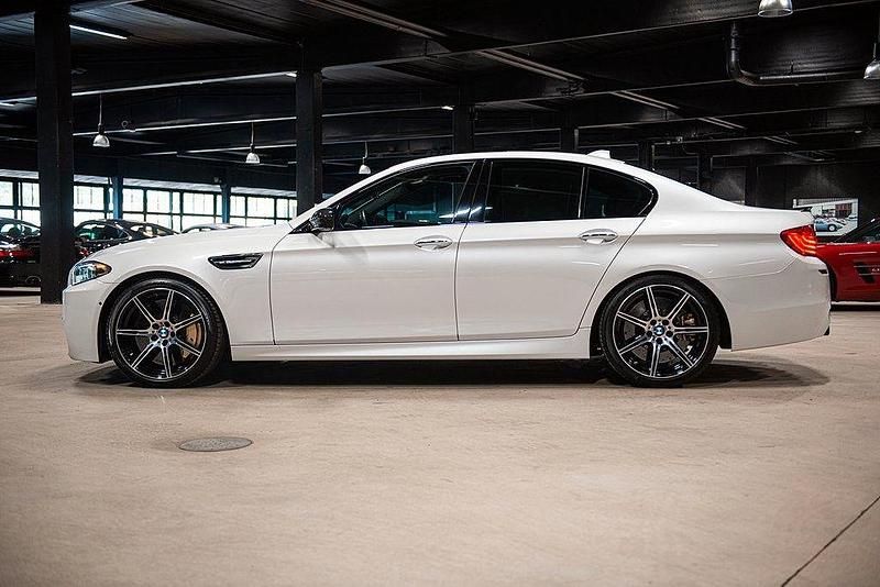 Gebraucht BMW M5 Competition Edition 608 PS (447 kW) 2016 Weiß Limousine