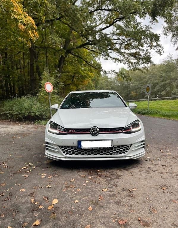 Gebraucht VW Golf VII GTI 320 PS (235 kW) 2019 Weiß Limousine