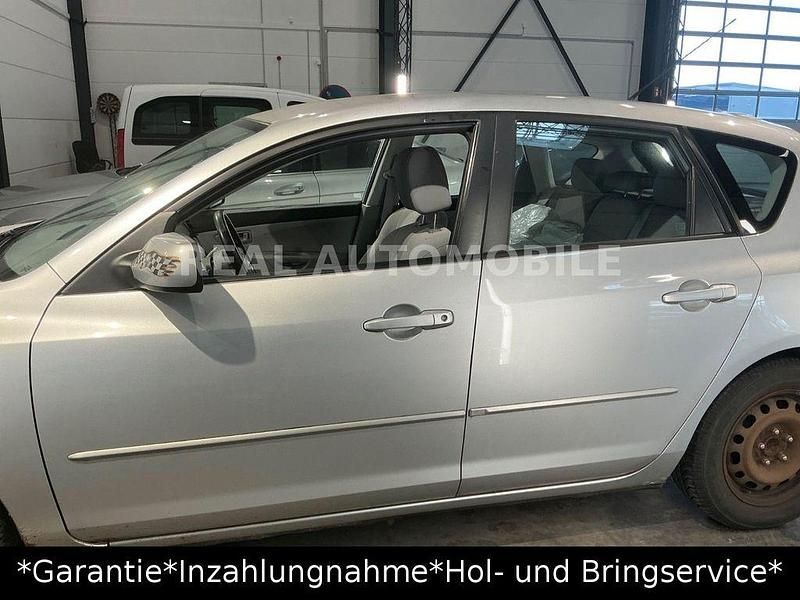 Gebraucht Mazda 3 Comfort 84 PS (61 kW) 2004 Silber Limousine