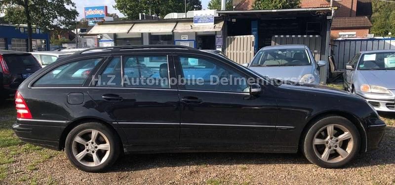 Gebraucht Mercedes C220 150 PS (110 kW) 2006 Schwarz Kombi