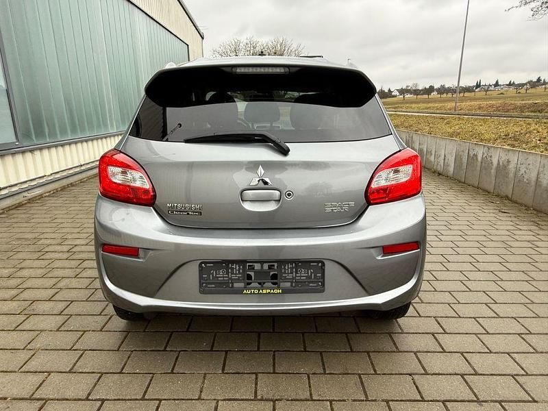 Gebraucht Mitsubishi Space Star Top 80 PS (58 kW) 2017 Grau Kleinwagen