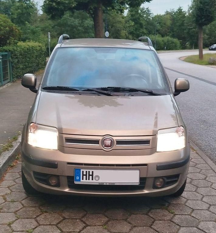 Gebraucht Fiat Panda 69 PS (50 kW) 2011 Kleinwagen