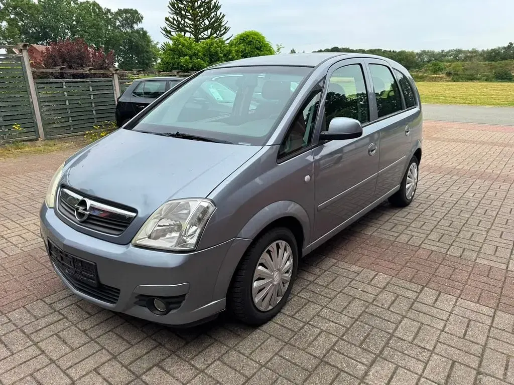 Gebraucht Opel Meriva Edition 101 PS (74 kW) 2008 Silber Van / Kleinbus