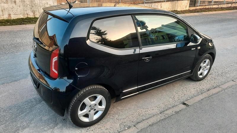 Gebraucht VW up! 75 PS (55 kW) 2012 Schwarz Kleinwagen