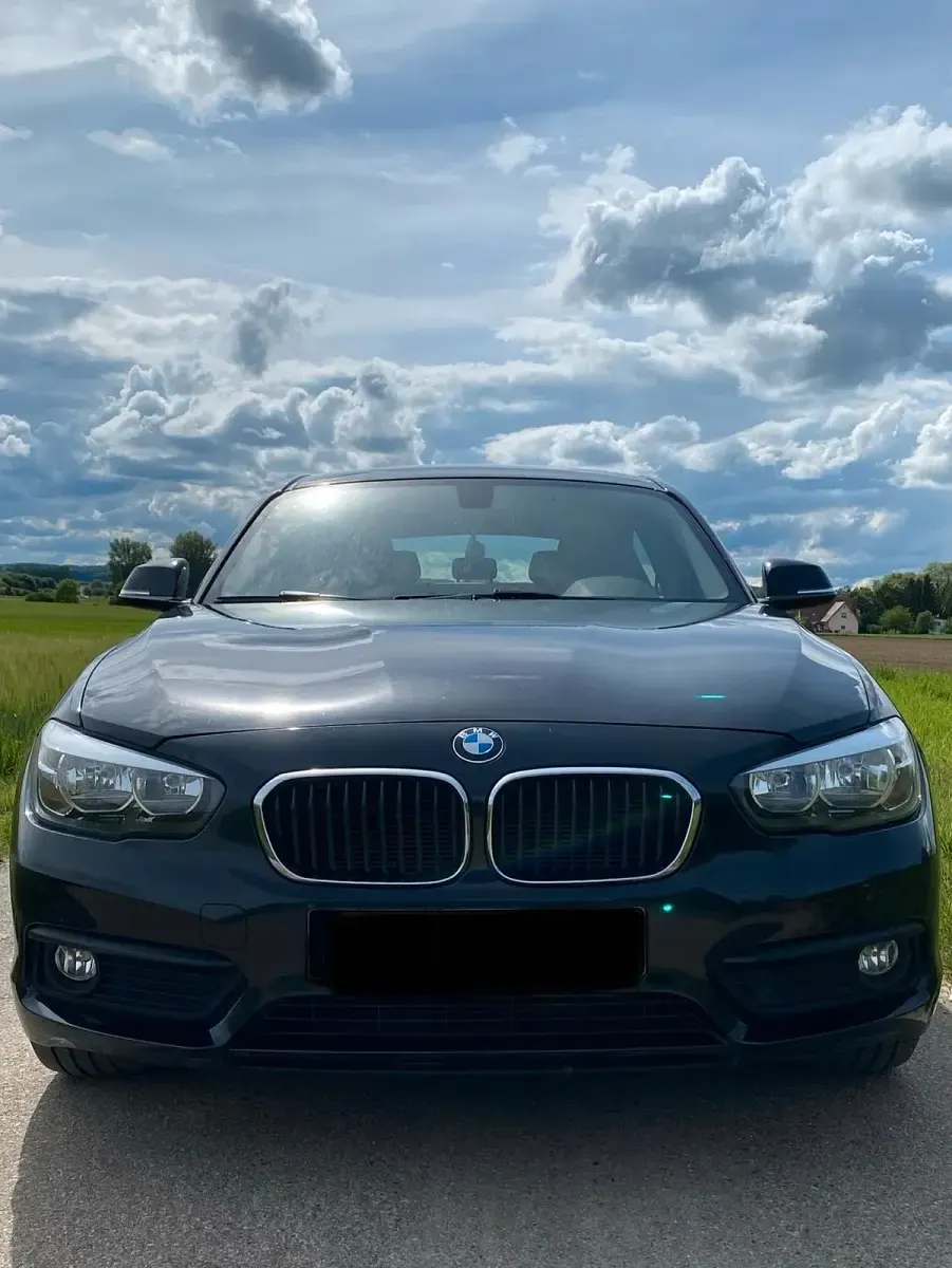 Gebraucht BMW 116 116 PS (85 kW) 2016 Schwarz Kleinwagen