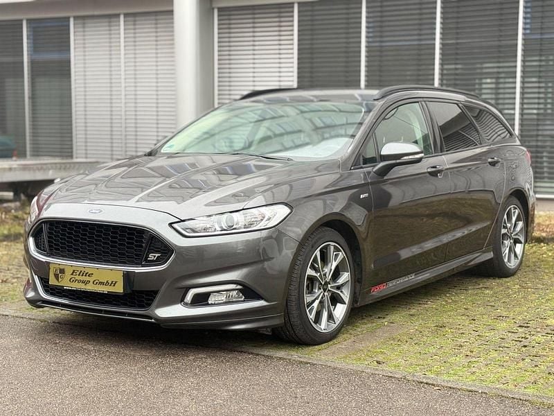 Grau Gebraucht 2016 Ford Mondeo ST-Line Kombi | 10.800 € (Guter Preis) - Bild 1/4