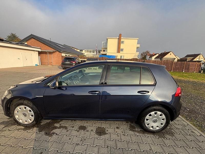 Gebraucht VW Golf Cup 110 PS (80 kW) 2014 Blau Coupé