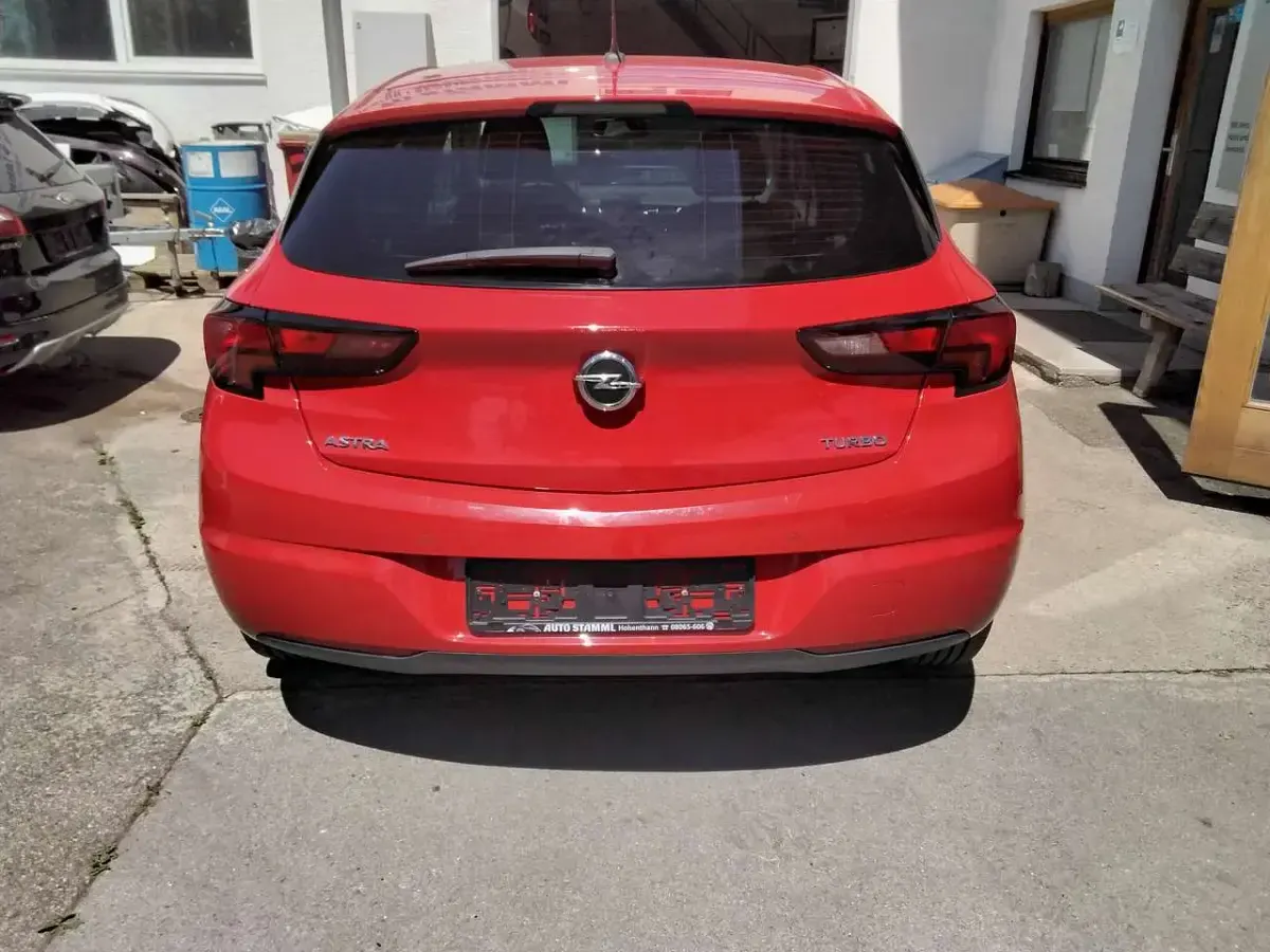 Usata Opel Astra Active 125 CV (91 kW) 2018 Rosso Berlina