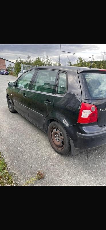 Gebraucht VW Polo 75 PS (55 kW) 2001 Schwarz Kleinwagen
