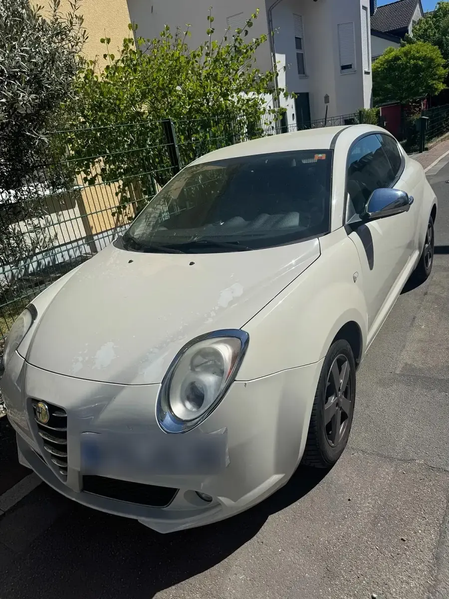 Second-hand Alfa Romeo MiTo 95 CP (69 kW) 2011 Alb Hatchback