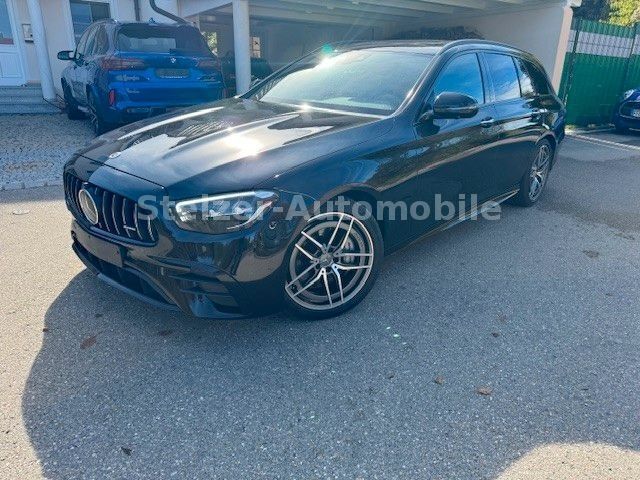 Schwarz Gebraucht 2022 Mercedes E53 AMG AMG Limousine | 51.450 € (Superpreis) - Bild 1/4