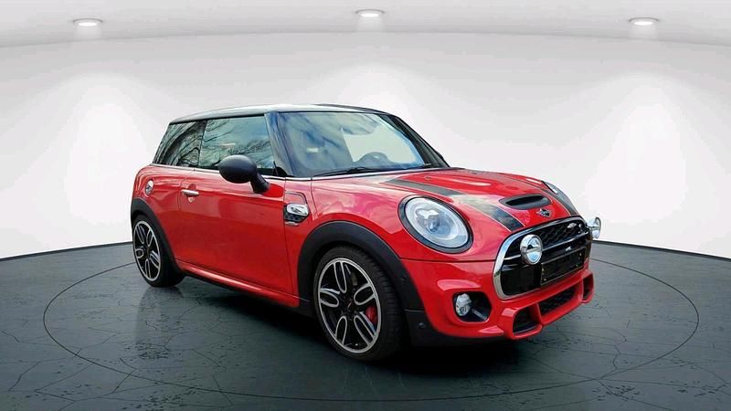 Rot Gebraucht 2017 Mini Cooper S Kleinwagen | 17.240 € - Bild 1/4