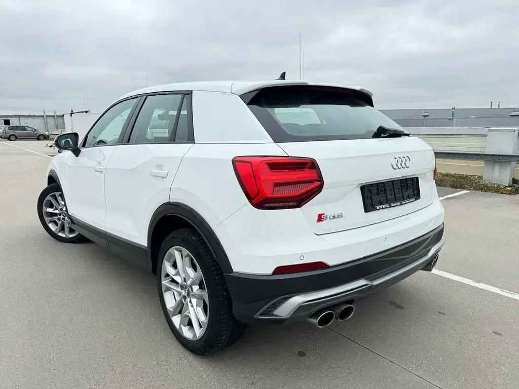 Gebraucht Audi SQ2 Sport 300 PS (220 kW) 2019 Weiß SUV