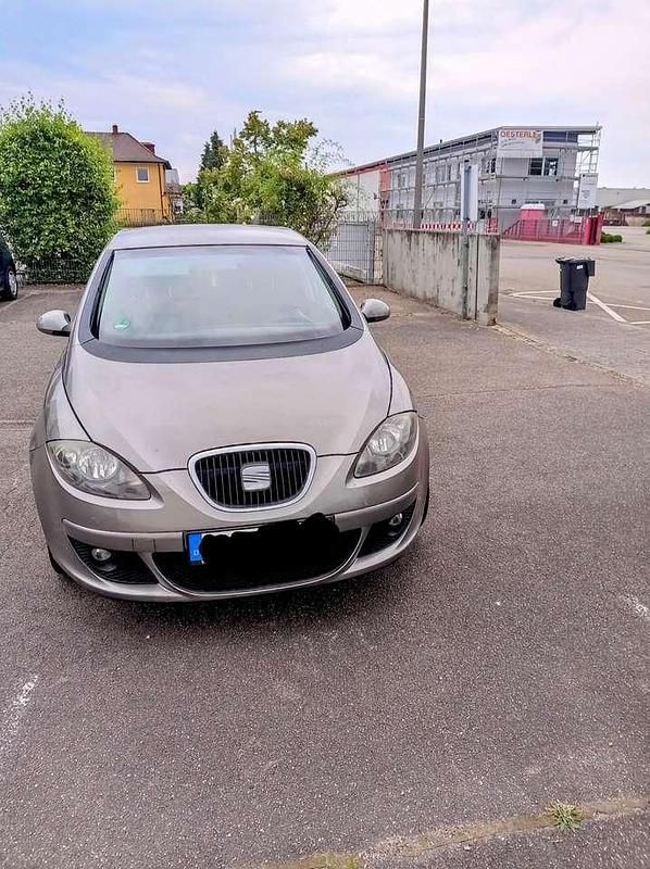 Gebraucht 2004 Seat Altea Stylance Van / Kleinbus | 1.900 € (Fairer Preis) - Bild 1/4