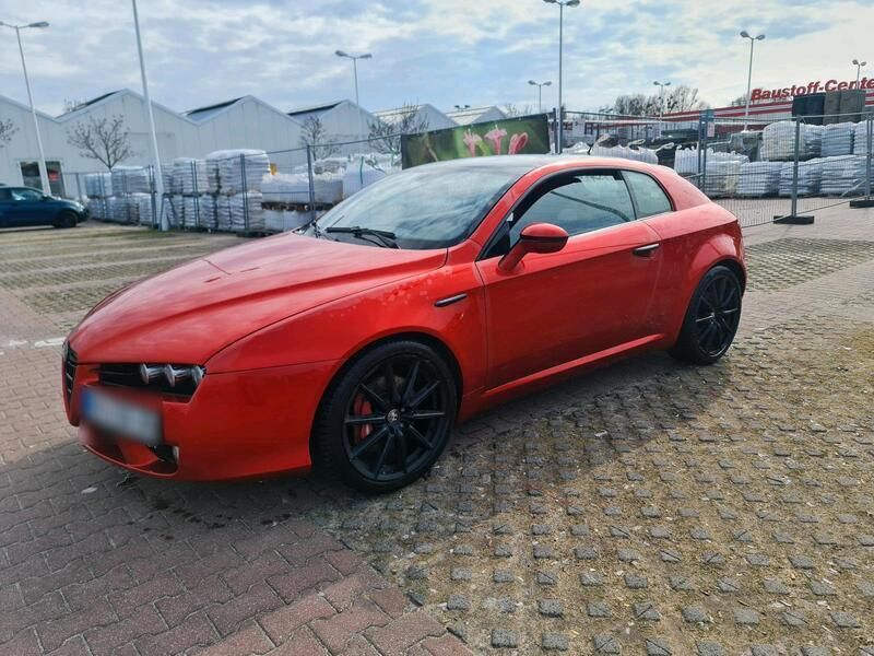 Rot Gebraucht 2009 Alfa Romeo Brera Coupé | 12.900 € - Bild 1/4
