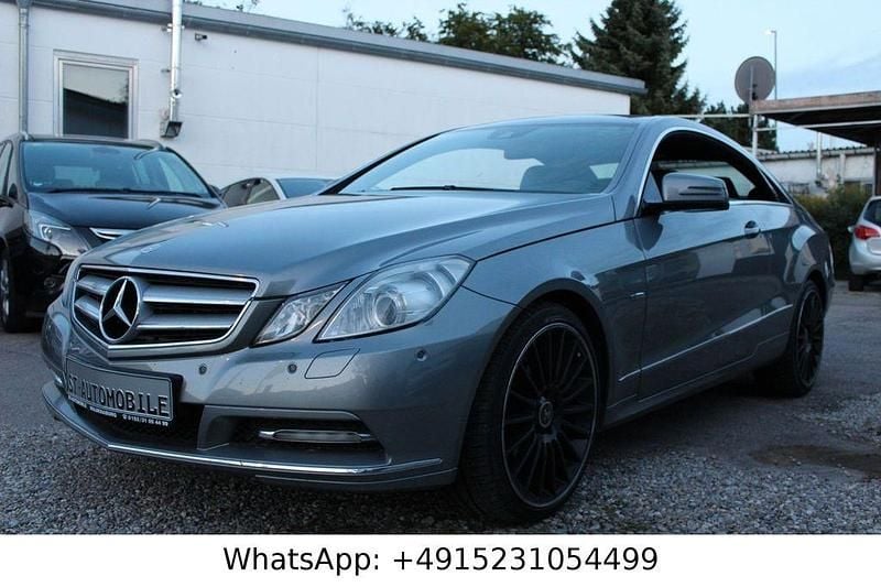 Silber Gebraucht 2012 Mercedes E350 Coupé | 9.950 € (Guter Preis) - Bild 1/4