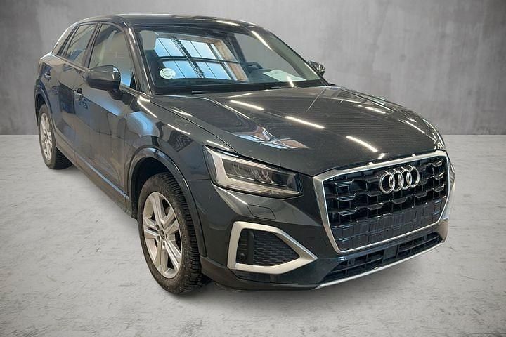 Gebraucht Audi Q2 Advanced 150 PS (110 kW) 2023 Grau SUV