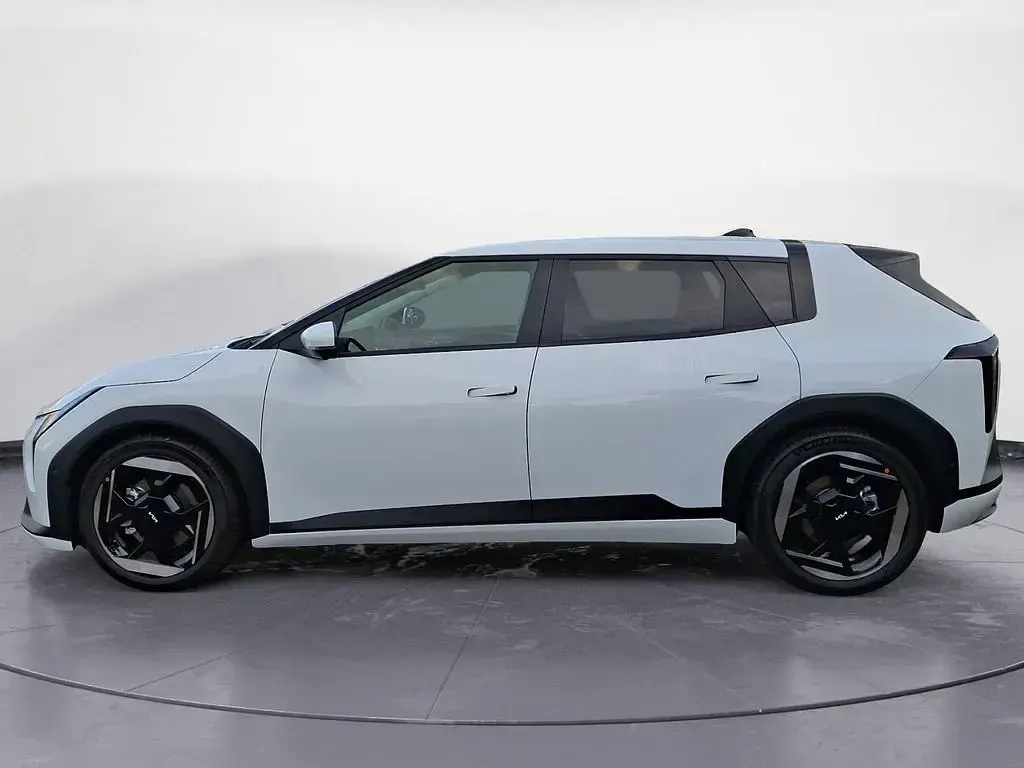 Neu Kia EV4 Earth 150 kW (204 PS) 2025 Weiß Kleinwagen