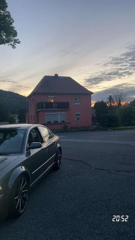 Gebraucht VW Passat 150 PS (110 kW) 2001 Schwarz Limousine