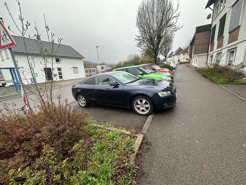 Second-hand Audi A5 190 CP (139 kW) 2009 Albastru Coupe