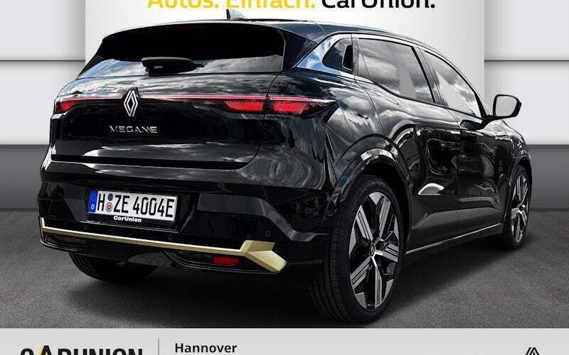 Gebraucht Renault Megane E-Tech Iconic 160 kW (218 PS) 2023 Black pearlschwarz metallic, dolomitgrau Limousine