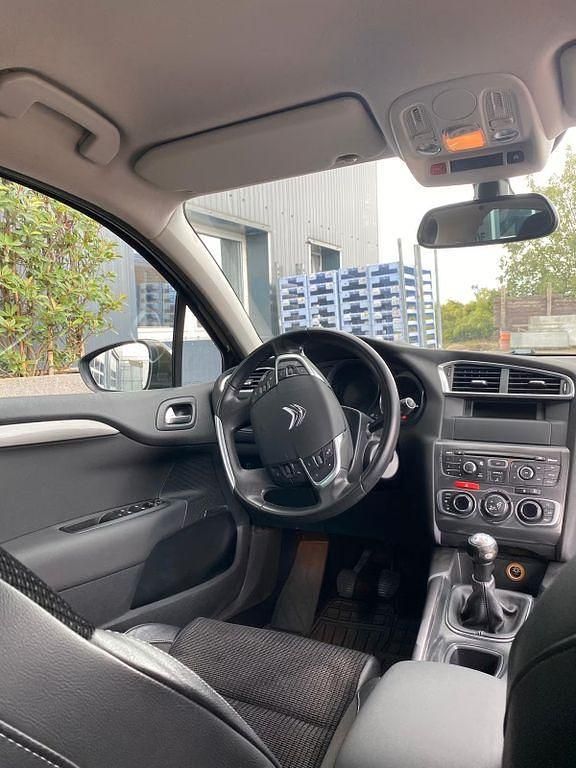 Gebraucht Citroën C4 120 PS (88 kW) 2012 Braun Limousine