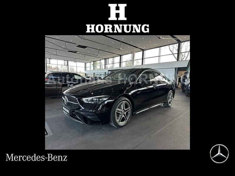 Unilack nachtschwarz Gebraucht 2025 Mercedes CLA200 AMG Coupé | 42.950 € - Bild 1/4
