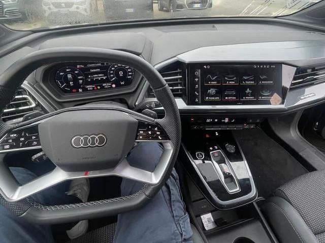 Usata Audi Q4 e-tron S-Line 210 kW (286 CV) 2024 Nero SUV